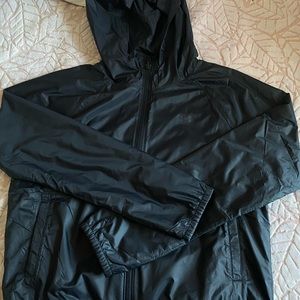 Under amour wind breaker